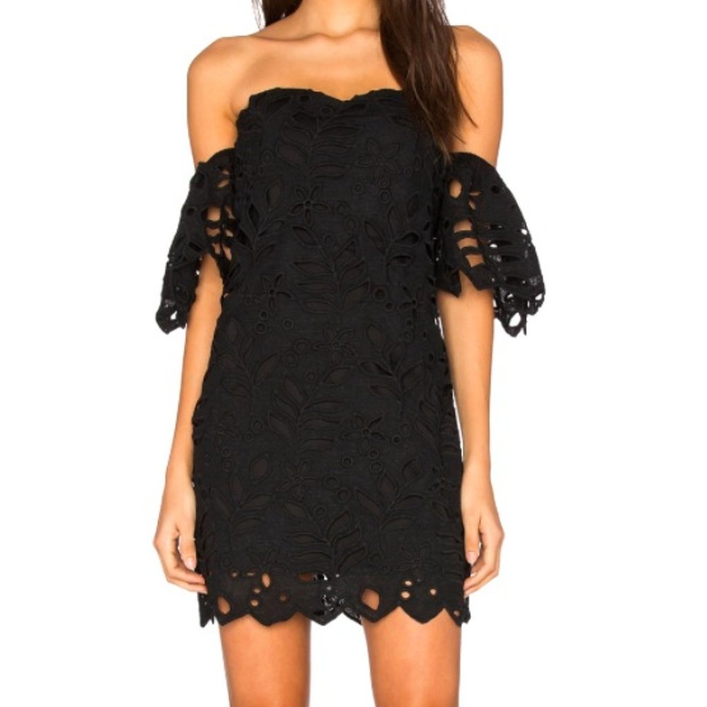 Asilio Off-shoulder black dress